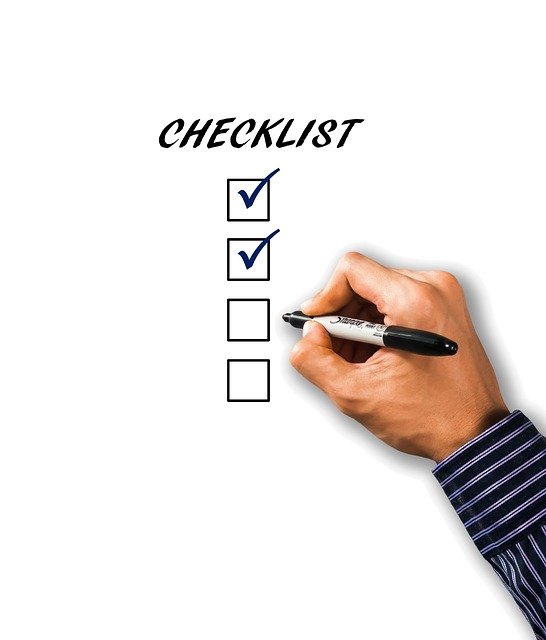 Cosa serve per arredare casa: la checklist definitiva